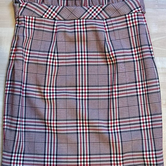 Express High Waisted Plaid Ruffle Mid-Thigh Skirt Size XS NEW NWT - Picture 4 of 5